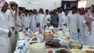 ثانوية الدرعية تكرم المدرب هاشم المعبدي في حفل بهيج اخراج ماضي الامير1436
