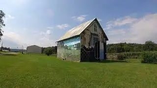 American Gothic Painted Barn #roadsideattractions