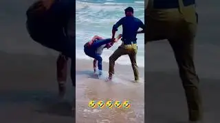 Sindh Police Zindabad Software update🤣 #police #softwareupdate #funny #sea #seaside #karachi #shorts