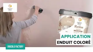 Application d'enduit coloré de rénovation