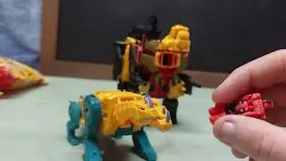 Transformers power of the primes deluxe class Sinnertwin