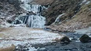 Waterfall sightseeing at Selvallavatn 
