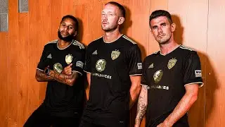 Louisville City FC's 2022 third kit: the Gold Standard
