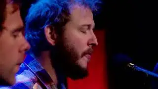 The National & Bon Iver perform Vanderlyle Crybaby Geeks on Q