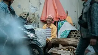 Hunting at Bali Traditional Market | SHOT ON SONY A6400
