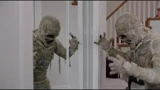 Under Wraps 2021 720p short funny movie clip