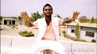 Aske Ampire-Tchef-Ade dans Bassila musique comme vous avez &eacute;cout&eacute;s maintenant regard&eacute; la Video