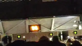 crowd control @ San Siro metro station (after Muse concert)
