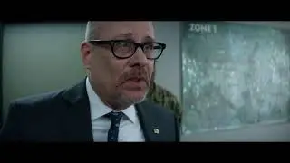 Mile 22 Intelligence failure scene - flight school fail