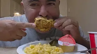 Я ПРОБУЮ ХРУСТЯЩУЮ КУРИЦУ KFC И ДОМАШНИЕ МАКАРОНЫ С СЫРОМ.