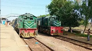 Pakistan Train Mehr Express Train Travel Multan To Kot Addu Railway Station 