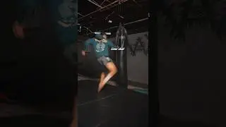 ADVANCED Kickboxing combo 💥🥊 #Kickboxing #Muaythai #Shorts #boxing #mma #boxingtraining
