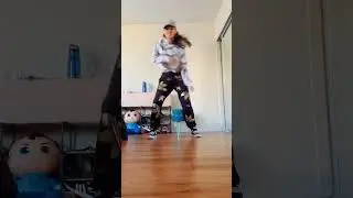 #bouncechallenge #shakeitchallenge #checkthedrip #latindancer #trynewstyle