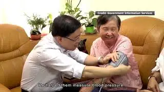 John Lee Visits Oi Tung Estate Residents before Policy Address| HOY International Business Channel