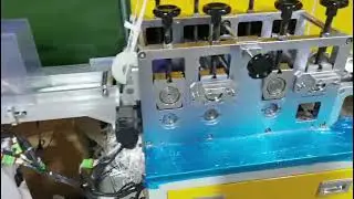 Auto 180pcs/Min Nonwoven Shoe Cover Machine 220V For PPE