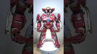 Lego 76210 alternate build Hulk Buster Mk44 [By ransom fern] Height 52 cm.