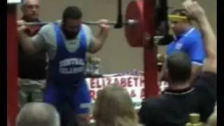 Chad Smith Squatting at 2009 100% Raw World Championship
