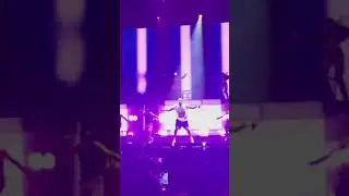 Chris Brown - Loyal | Performance
