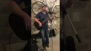 Eric Mills - Space Oddity (cover)