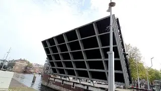 A full opening and closing bridge in Amsterdam