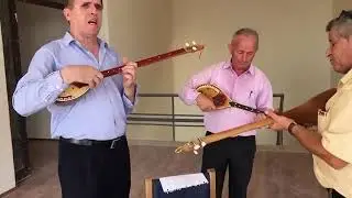Arti folklorik (971)