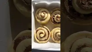 Homemade cinnamon rolls: soft, fluffy, gooey, DELICIOUS | Recipe in description