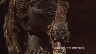 Serge Schoffel presents a Songye figure at BRAFA 2016