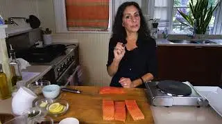 Salmom Skin and deboning