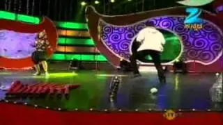 Kuniyonu Baara | Kannada Dance Reality Show | Oct 28 '11 | Girls Group Dance | ZeeKannada TV Serial