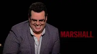 Marshall || Josh Gad Interview || SocialNews.XYZ