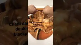Charli  dameilo dunkin slime asmr with Blackpink music.