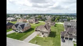 16 Meek Avenue Mono