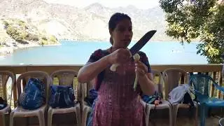 Mayan Kitchen Cooking Class: How to Mince an Onion