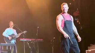 Brett Young and Sam Fisher ‘Here tonight’ in 013 okt 2025