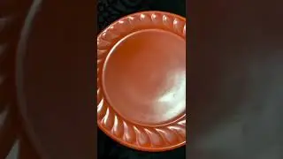 Давайте проверим, насколько радиоактивна эта винтажная тарелка!