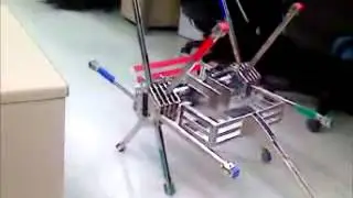 Rimless WheelBOT 전진 하는 모습