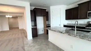 Taylor Morrison Yellowstone floor plan. 25111 N 170TH Lane, Surprise, AZ