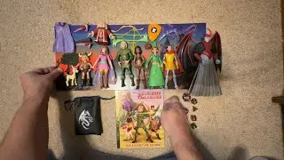 Непреднамеренное ASMR: набор книг и фигурок для D&D.