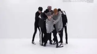 Bangtan Boys (BTS) – Blood, Sweat & Tears dance practice & m/v ver.