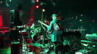 Skydyed performing 