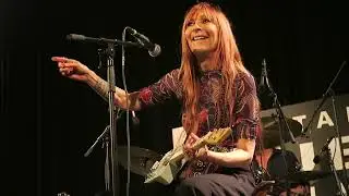 Véronique Gayot & Band - Right Time To Boogie