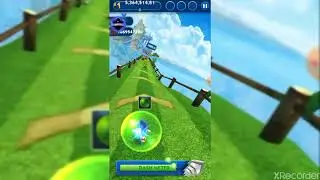 Sonic dash gameplay with a mod menu
