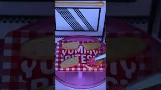 Let's make a Salami Baguette!!🥖miniverse Diner #miniature #miniverse #unboxing #minibrands #shorts