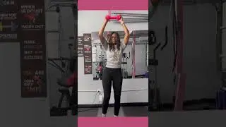 Day 22: Stand tall, crunch strong! Standing Abs Overhead Knee Crunch #StandingAbs #fitness #55plus