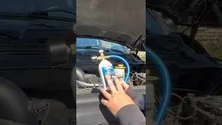 Finding an AC leak with UV dye 🎨#automotive #dye #uv #repair #diy #howto