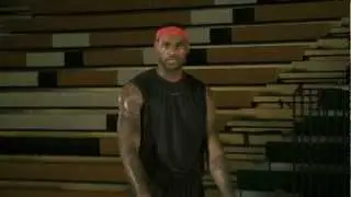 Signature Moves - LeBron James Between The Legs Step Back - FootDresser.com
