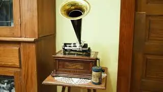 Columbia Graphophone - 1902;  God Rest Ye Merry Gentlemen (1908)