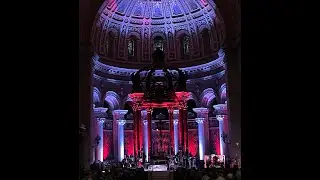 Cathedral Christmas fanfare debut at the Cathedral of Saint Paul
