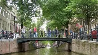 Top 4 Neighborhoods to Visit | Amsterdam Travel