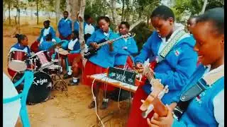 Best girls high school song performance 